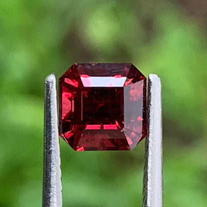 Garnet Deep Red Cut Coner Square / Octagon 5.7 mm / 1.52 Ct Natural Loose Gemstone For Jewelry Making