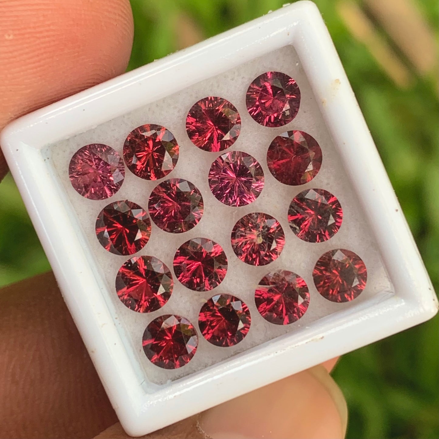 Red Garnet 4.5 mm Concave Fantasy Cut Rounds 5.80 Ct / 16 Stones Parcel of Natural Loose Gemstones From Sri Lanka