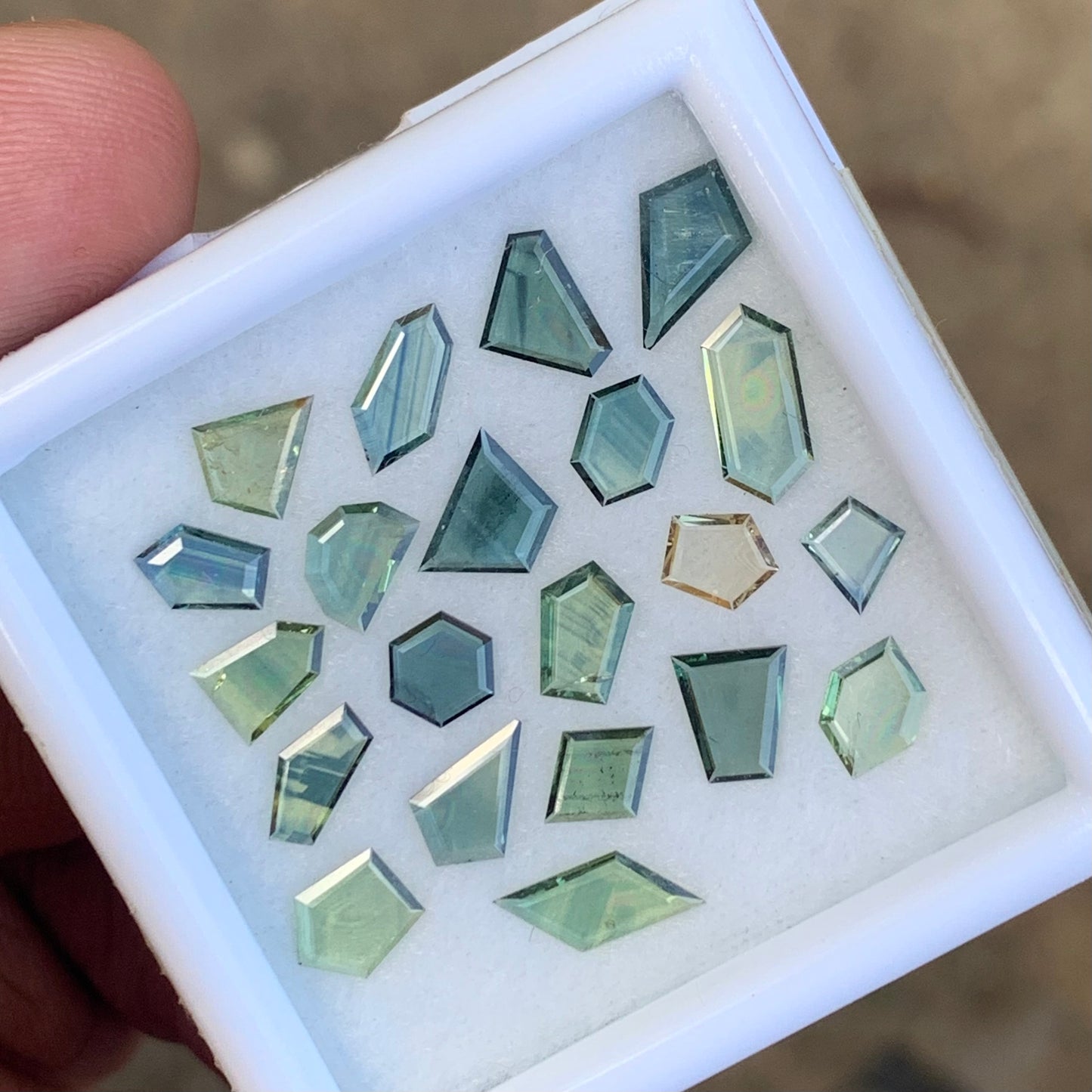 Unheated Green Sapphire Portrait Cut Different Geometric Shape Tablets 5 Ct / 21 Natural Loose Gemstone Parcel