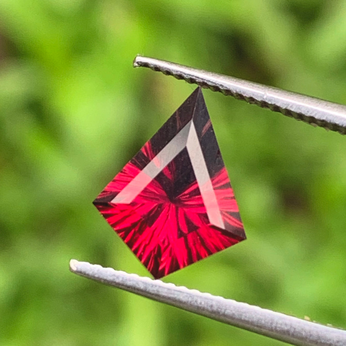 Red Garnet Concave Fantasy Cut 1 Ct Kite Natural Loose Gemstone