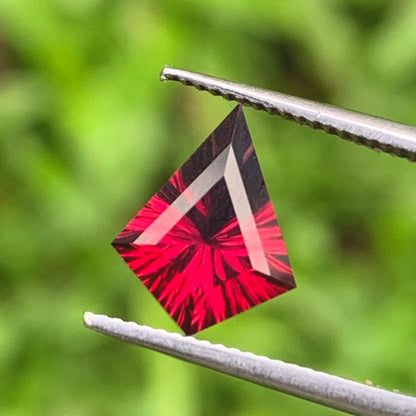 Red Garnet Concave Fantasy Cut 1 Ct Kite Natural Loose Gemstone