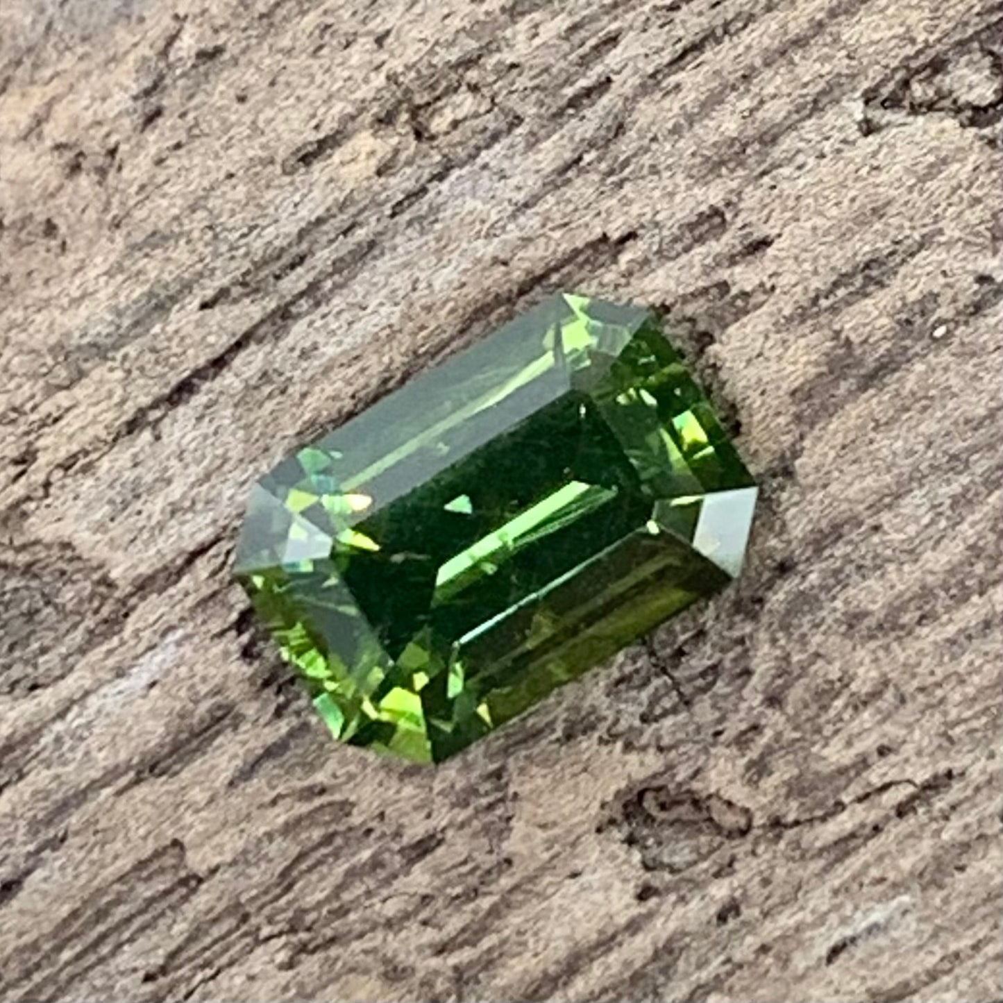 Green Sapphire Emerald Cut Octagon 1.59 Ct Heated Only Natural Loose Gemstone For Jewelry Making