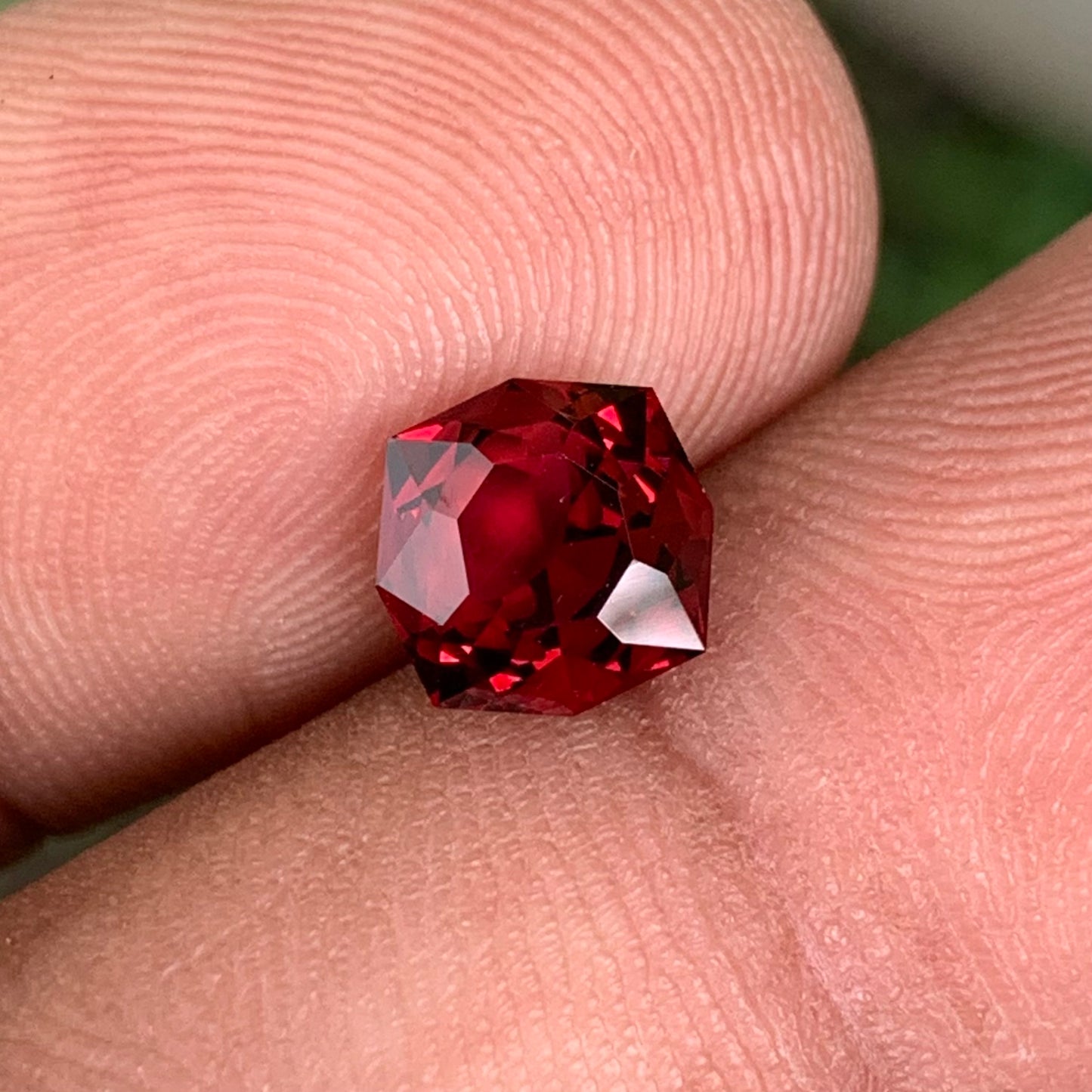 Red garnet Octagonal flower 2.00 ct Creative Cut Loose Gemstone