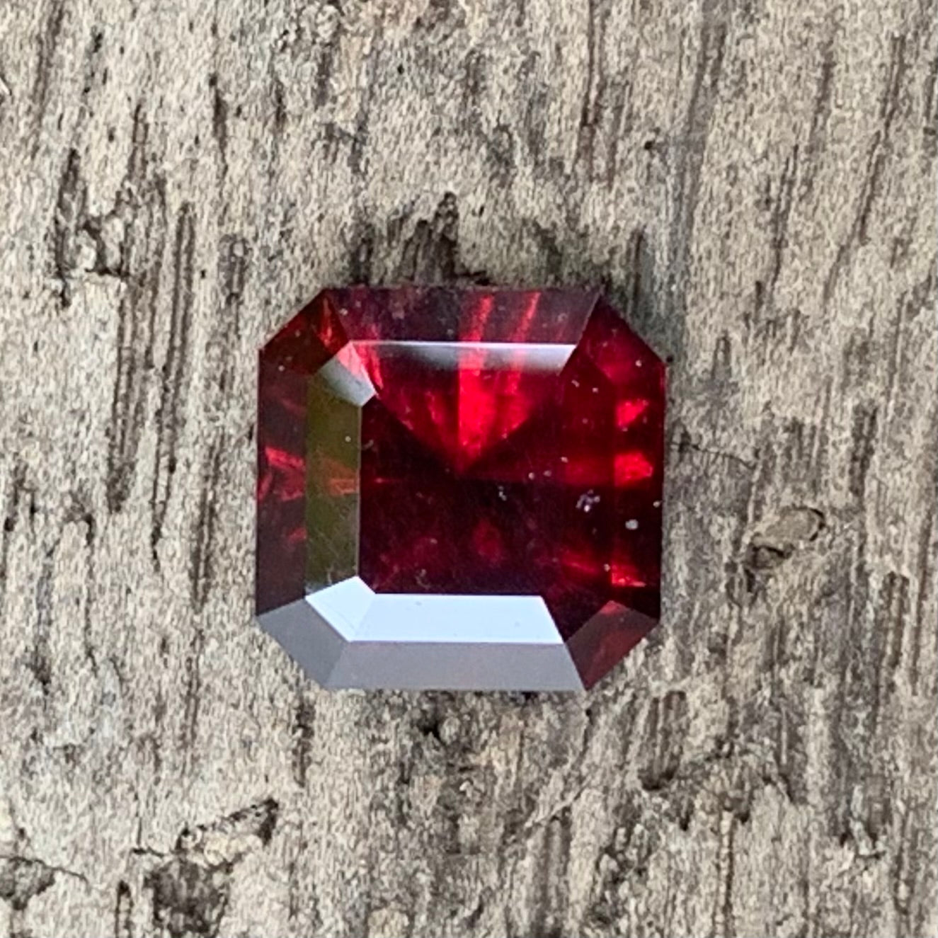 Deep Red Garnet Corner Cut Square 1.39 Ct Natural Loose Gemstone for Jewelry Making