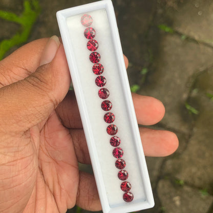 Brilliant Cut Red Garnet 12.45 Ct / 16 Stones Loose Gemstone Parcel For Jewelry Making 💎✨