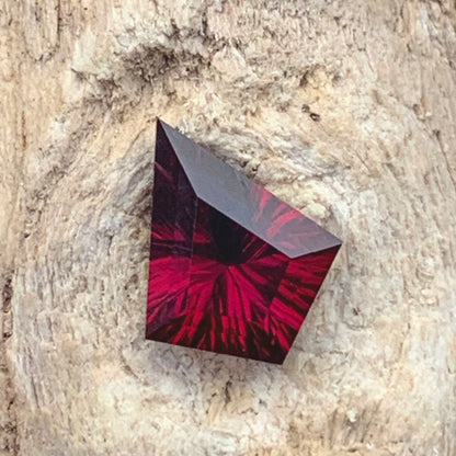 Red Garnet Concave Fantasy Cut 1 Ct Kite Natural Loose Gemstone