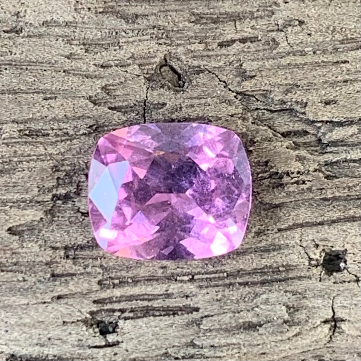 Purplish Pink Spinel Rectangular Cushion 1.25 Ct Certified Loose Gemstone For Jewelry Making