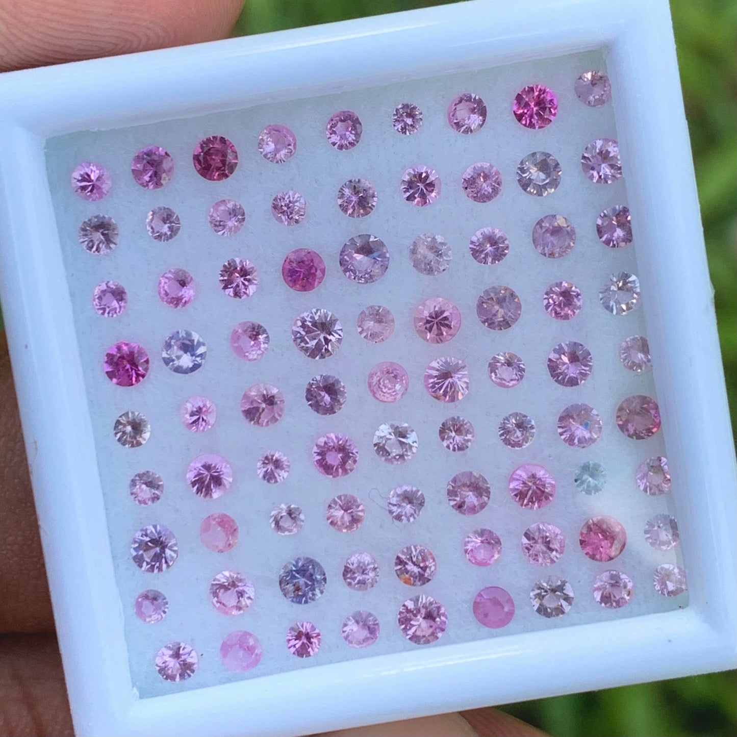 Unheated Pink & Purple 1.8 - 2.6 mm Sapphire Rounds 4.85 Ct Loose Gemstone Parcel of 81 Stones