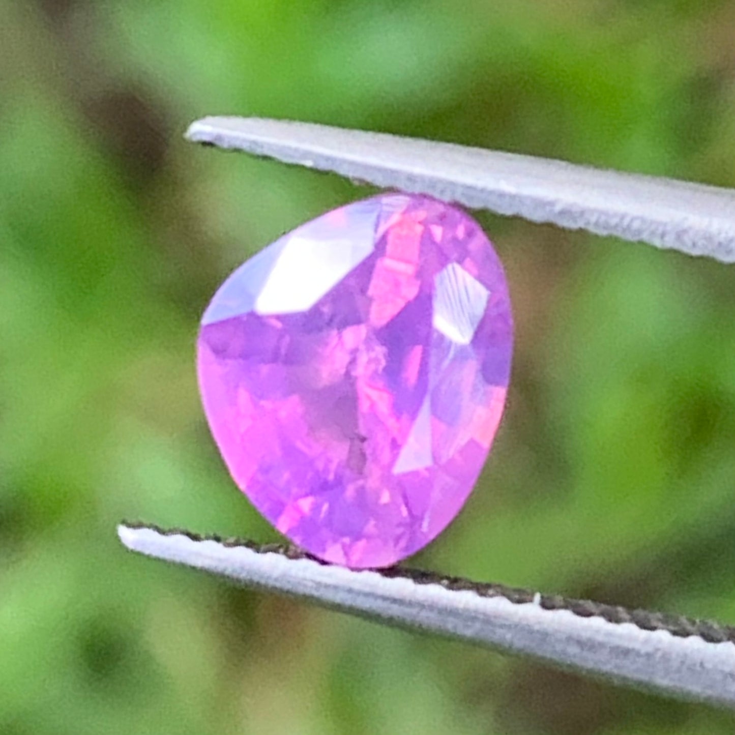 Hazy Sapphire Purplish Pink Modified Trillion Heated Only 1.2 Ct Natural Loose Gemstone From Sri Lanka