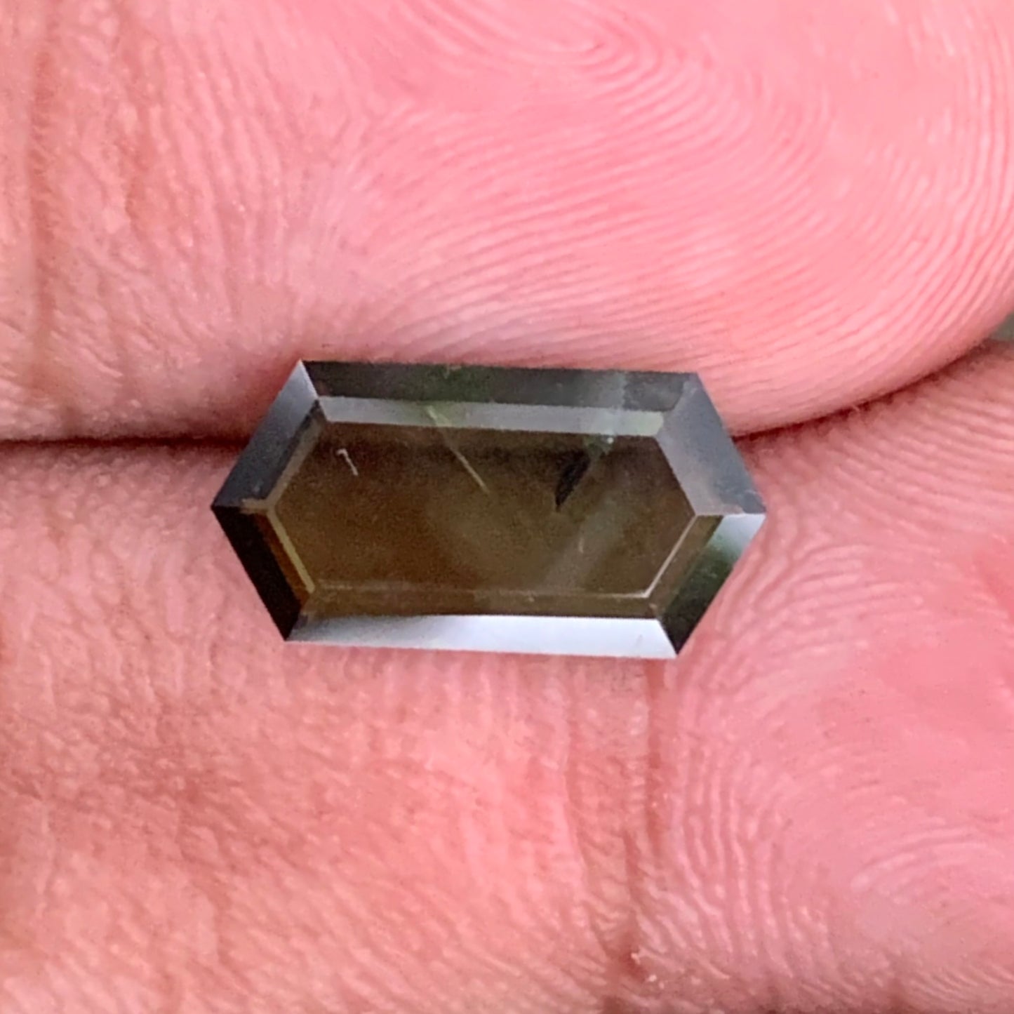 Portrait Cut Green Zircon Elongated Hexagon Tablet 2.1 Ct Natural Loose Gemstone For Jewelry