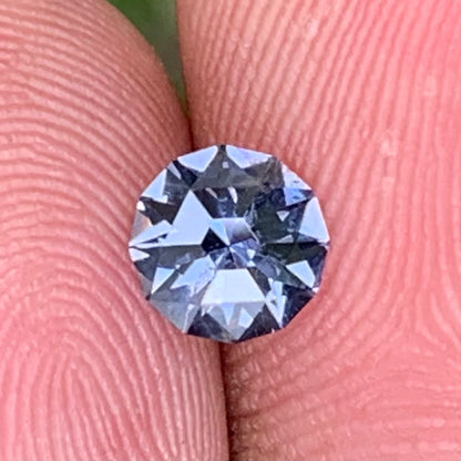 Spinel Polygonal Flower Cut Bluish Grey Round 6 mm / 0.73 Ct Natural Loose Gemstone For Jewelry