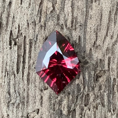 Red Garnet Fantasy / Concave Cut Shield 0.95 Ct Natural Loose Gemstone For Jewelry Making