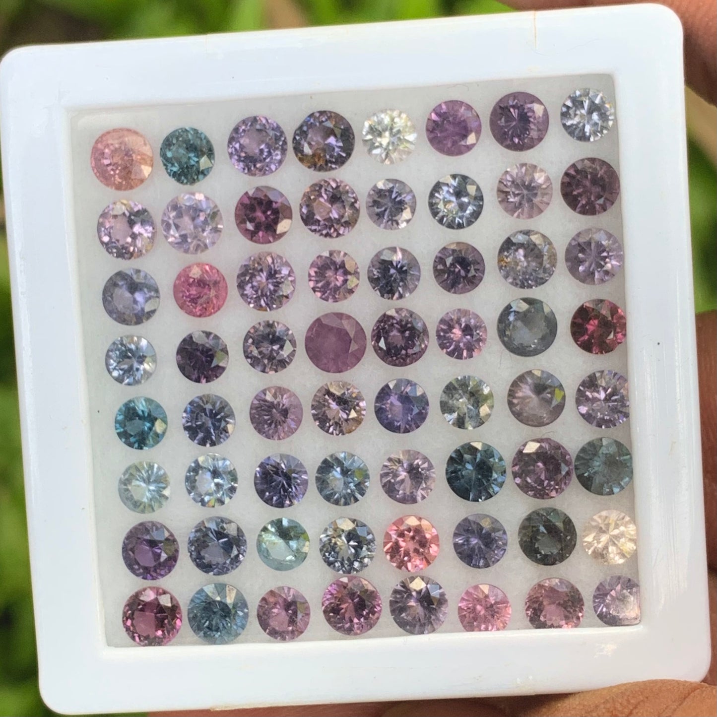 Spinel 4 - 4.5 mm Brilliant  Flower Cut Rounds 19.70 Ct / 64 Stones Parcel of Natural Loose Gemstones From Sri Lanka
