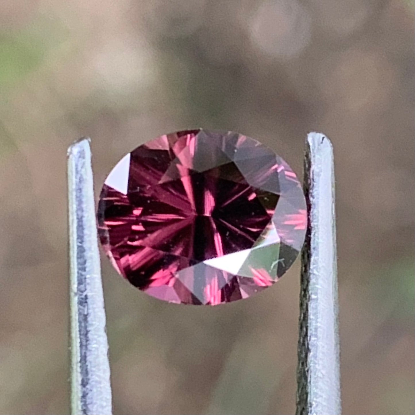 Velvet Spinel Concave Cut / Fantasy Cut Oval 1.13 Ct Natural Loose Gemstone From Sri Lanka