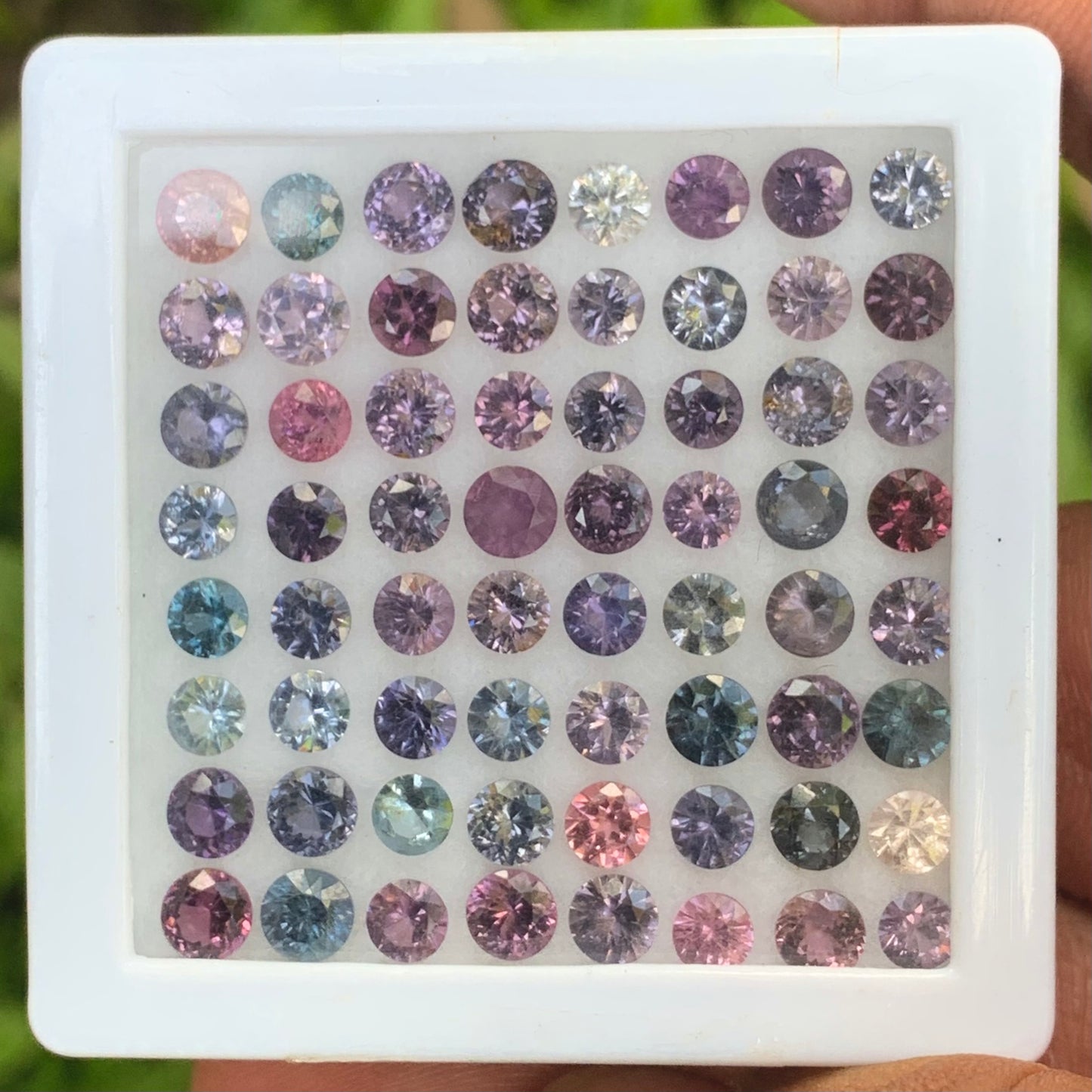 Spinel 4 - 4.5 mm Brilliant  Flower Cut Rounds 19.70 Ct / 64 Stones Parcel of Natural Loose Gemstones From Sri Lanka
