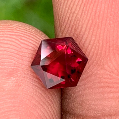 Natural Red Garnet Hexagon Fancy Lotus Cut Design 1.45 Ct Loose Gemstone for Jewelry Making