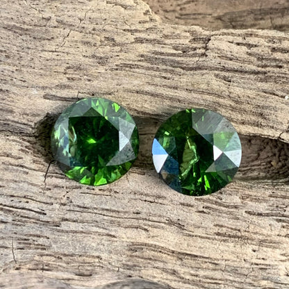 Green Zircon Round Pair 7.7 mm / 5 Ct Natural Loose Gemstones For Earrings