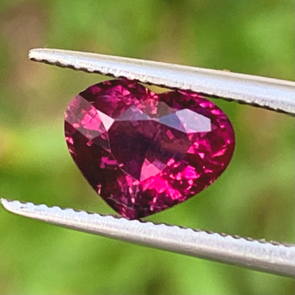Pink Sapphire Heart 1.69 Ct Natural Loose Gemstone