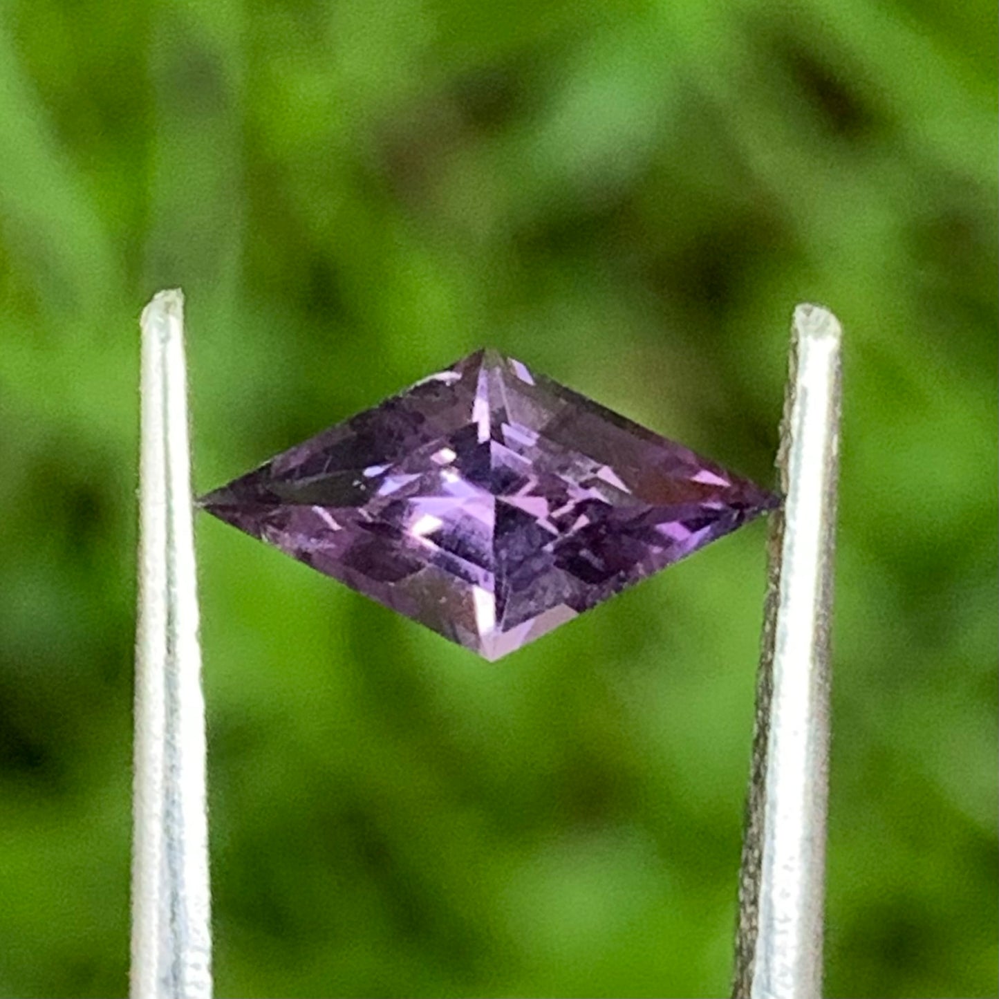 Purple Spinel Lozenge 0.90 Ct Loose Gemstone From Sri Lanka