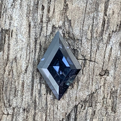 Spinel Kite Deep Purple 0.9 Ct Natural Loose Gemstone For Jewelry