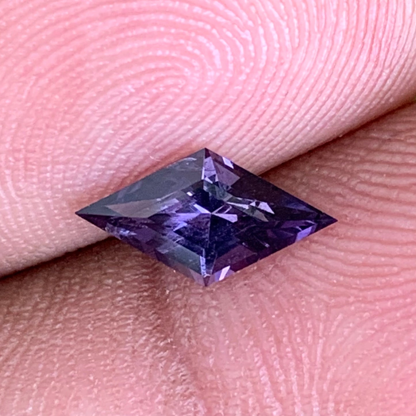 Purple Spinel Lozenge 0.90 Ct Loose Gemstone From Sri Lanka