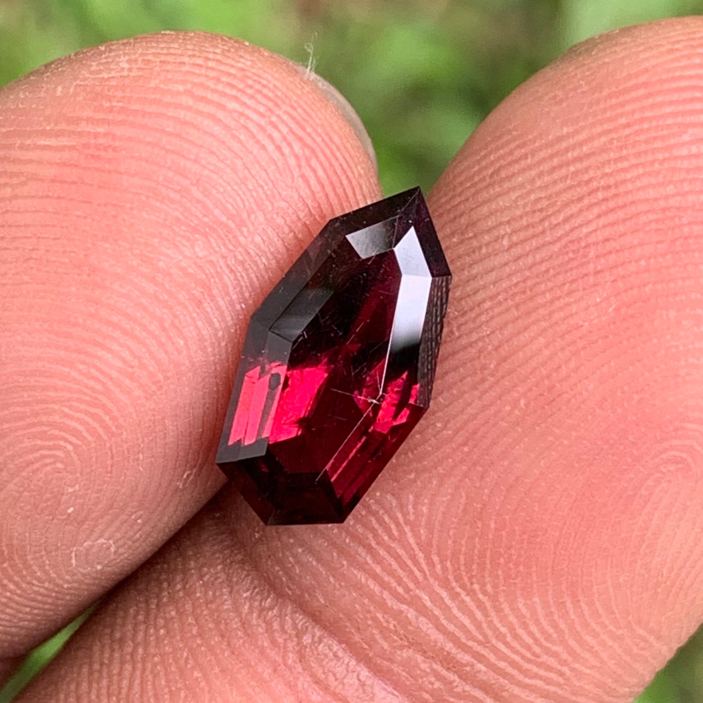 Natural Garnet Loose Stone, Geometric Cut Fancy Design Red Gemstone, for Jewelry Making 2.80 Ct Stone