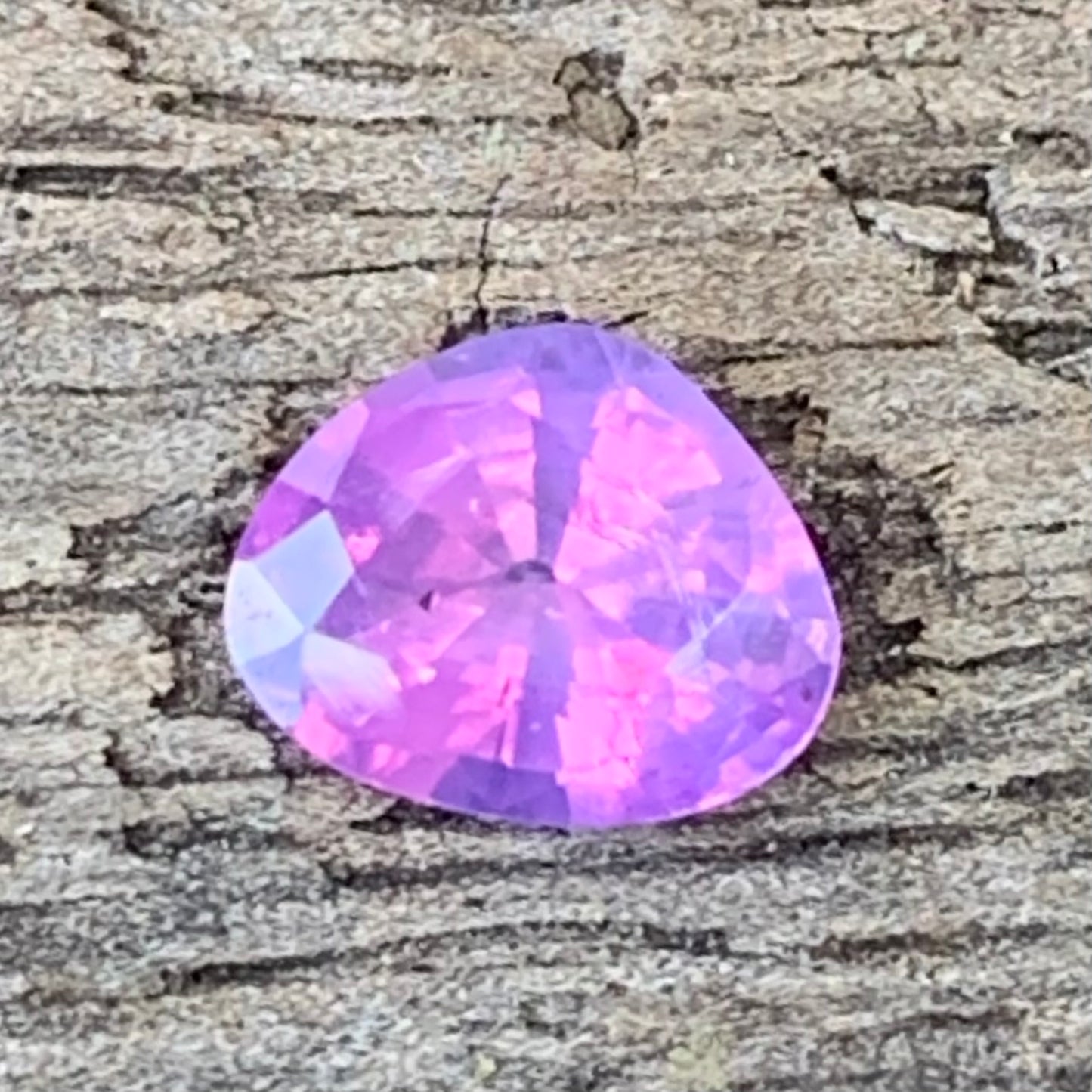 Hazy Sapphire Purplish Pink Modified Trillion Heated Only 1.2 Ct Natural Loose Gemstone From Sri Lanka