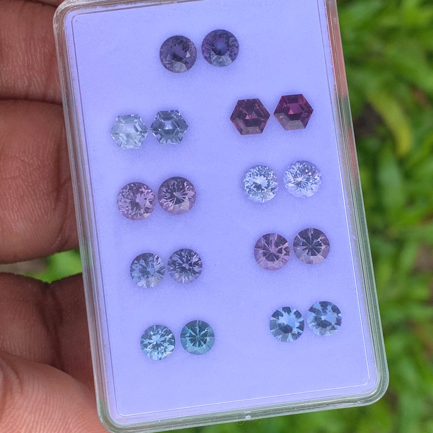 Purple Gray & Teal Spinel Round & Hexagon Pairs 9 Pairs 4.4 - 5.2 mm / 7.47 Ct Natural Loose Gemstones Parcel For Earrings