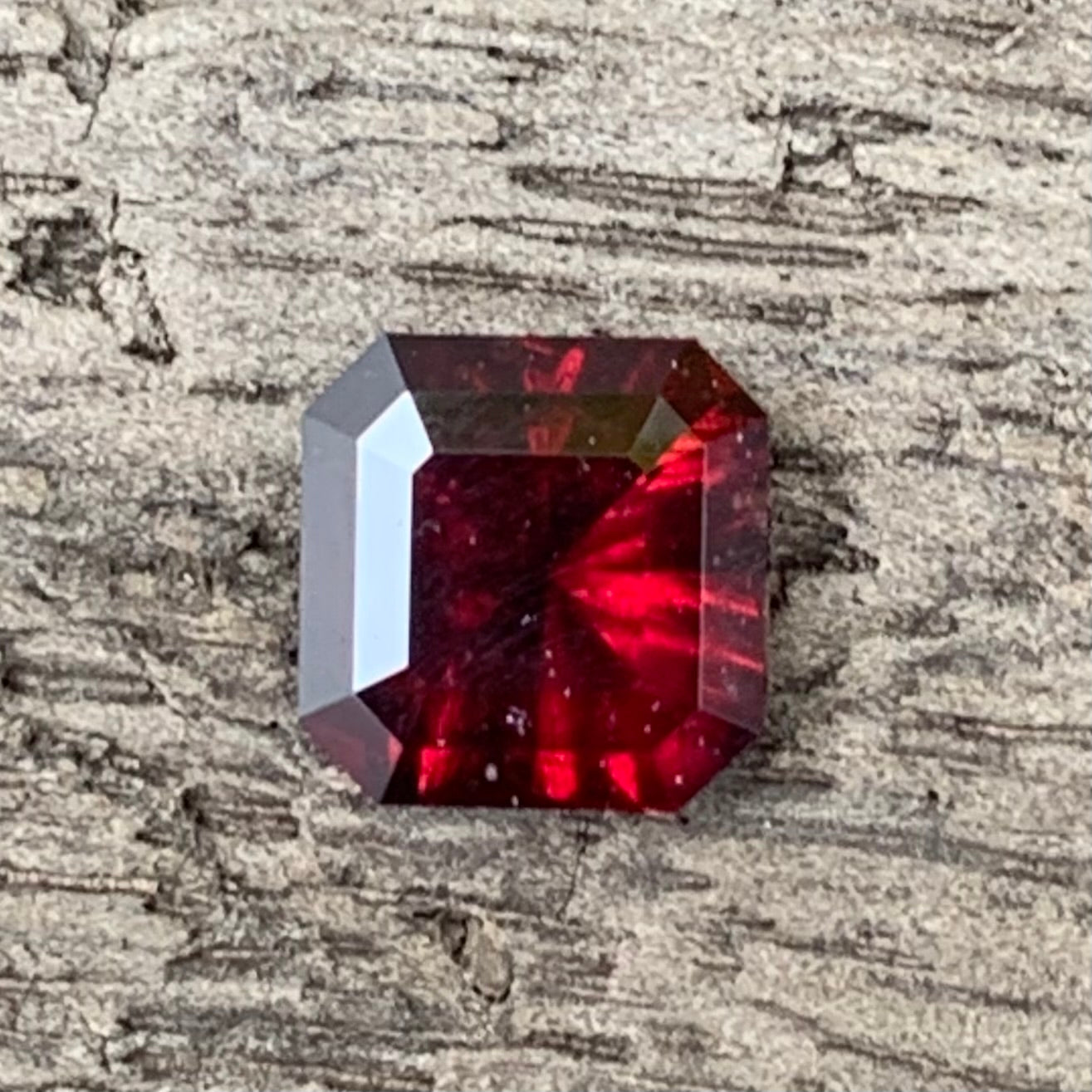 Deep Red Garnet Corner Cut Square 1.39 Ct Natural Loose Gemstone for Jewelry Making