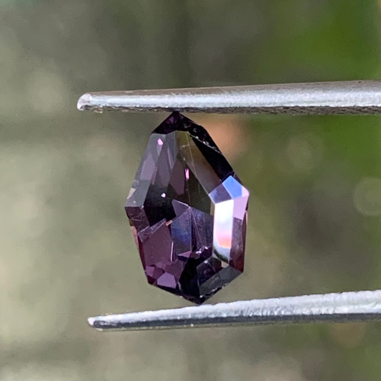 Spinel Fancy Cut Shield 1.25 Ct Natural Loose Gem Stone From Sri Lanka