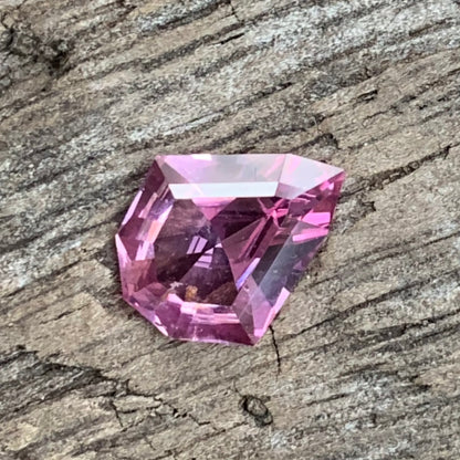 Pink Spinel Geometric Shape Shield 1.16 Ct Natural Loose Gemstone for Jewelry Making