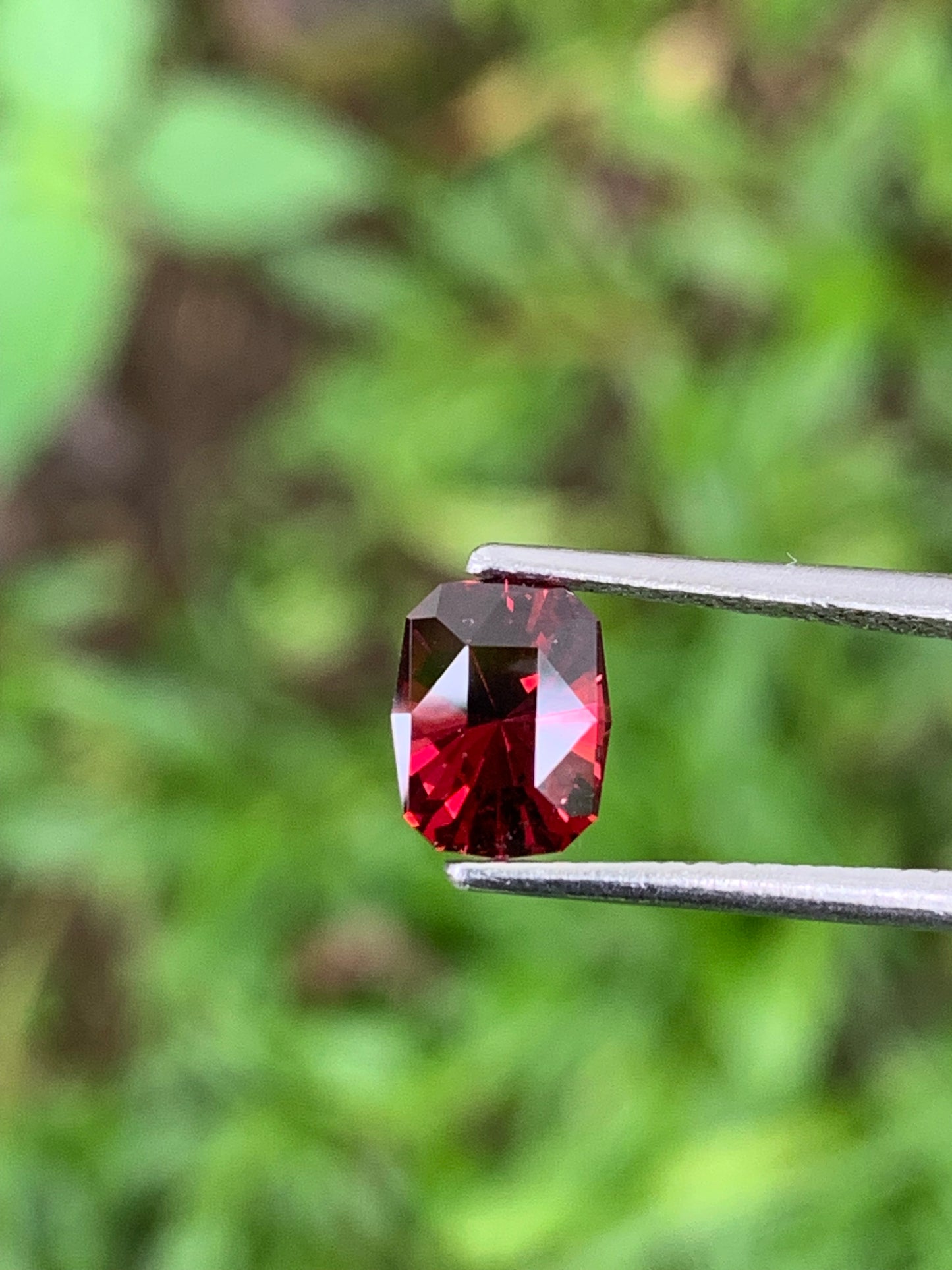 Garnet Deep Red Modified Rectangular Cushion 7 mm / 1.23 Ct Natural Loose Gemstone For Jewelry Making