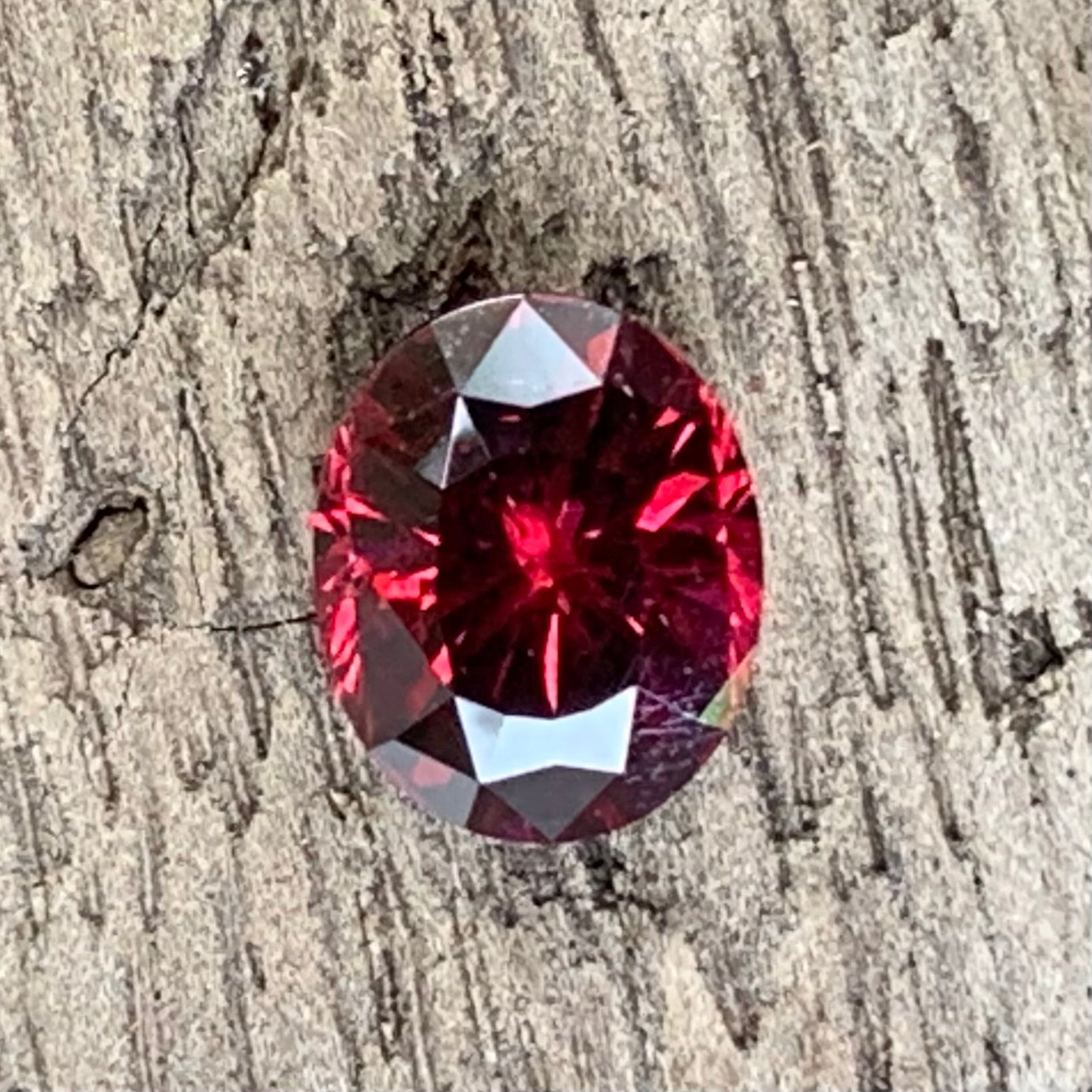 Red Garnet Oval 1.19 Ct Natural Loose Gemstone from Sri Lanka