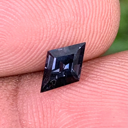 Spinel Kite Deep Purple 0.9 Ct Natural Loose Gemstone For Jewelry