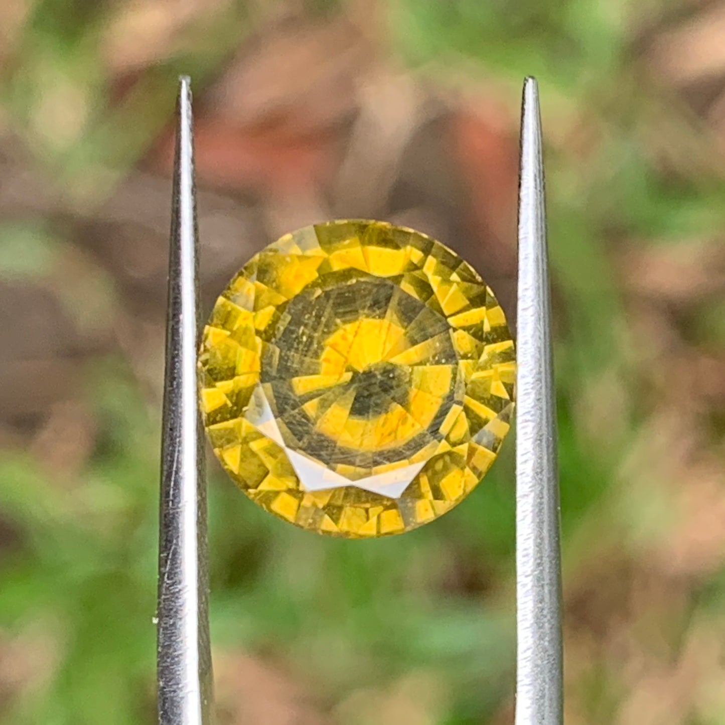 Yellow Zircon 10.4 mm Round 6.71 Ct Loose Gemstone For Contemporary Jewelry