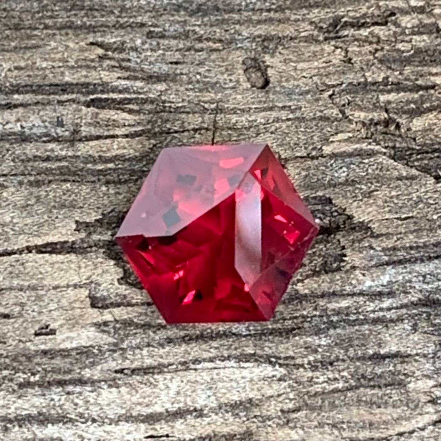 Natural Red Garnet Hexagon Fancy Lotus Cut Design 1.45 Ct Loose Gemstone for Jewelry Making