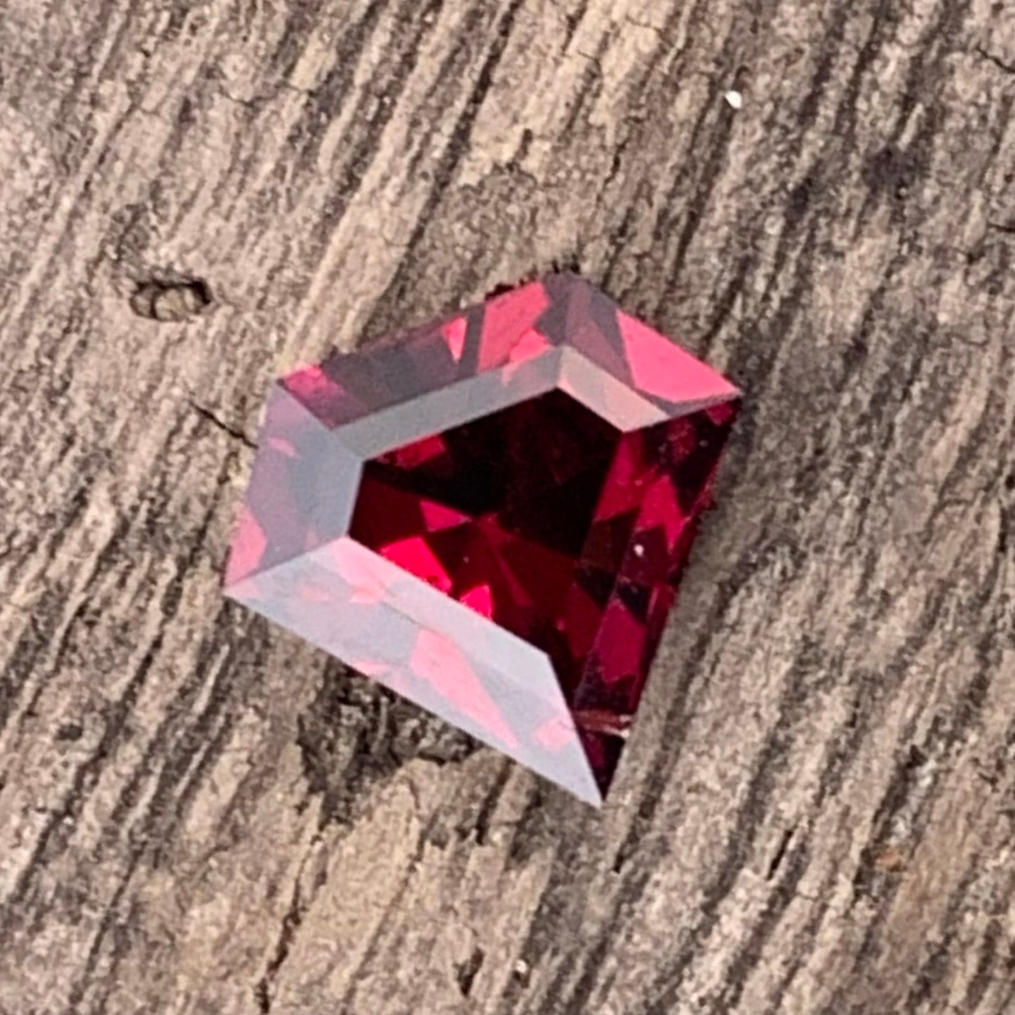 Red Garnet Kite 1.95 Ct Natural Geometric Shape Unheated Loose Gemstone from Sri Lanka
