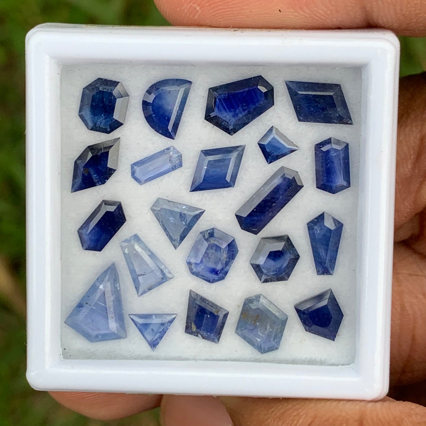 Blue Sapphire Portrait Cut Different Geometric Shape Tablets 10.90 Ct Loose Gemstone Parcel of 21 Stones