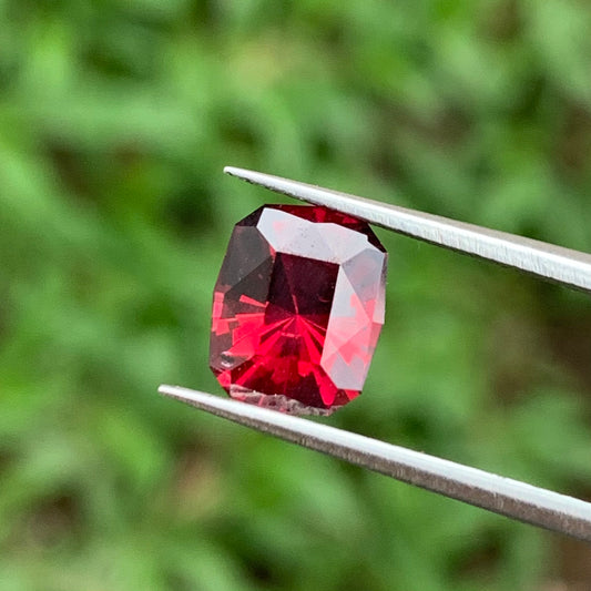 Red Garnet Modified Octagon 1.97 Ct Natural Loose Gemstone For Jewelry Making