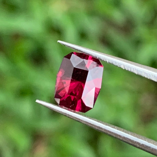 Red Garnet Modified Octagon 1.40 Ct Natural Loose Gemstone For Jewelry Making