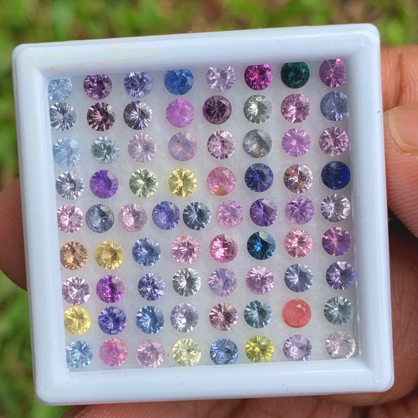 Unheated Sapphire 3.1 mm Rounds 10 Ct Multicolor Loose Gemstone Parcel of 90 Stones