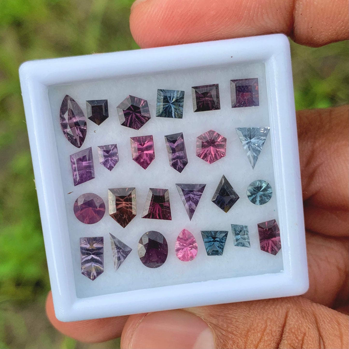 Spinel Concave / Fantasy Cut Geometric Shape Stones Parcel 8.33 Ct / 25 Stones Multicolor Natural Loose Gemstones