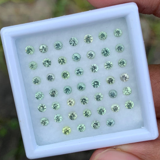 Green Sapphire 2.5 mm Rounds 3.71 Ct Loose Gemstone Parcel of 46 Stones