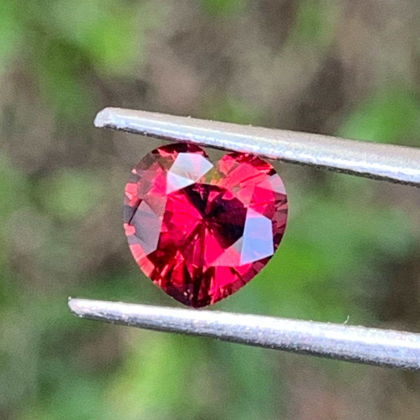 Deep Red Garnet Heart 1.36 Ct January Birthstone for a Garnet Ring