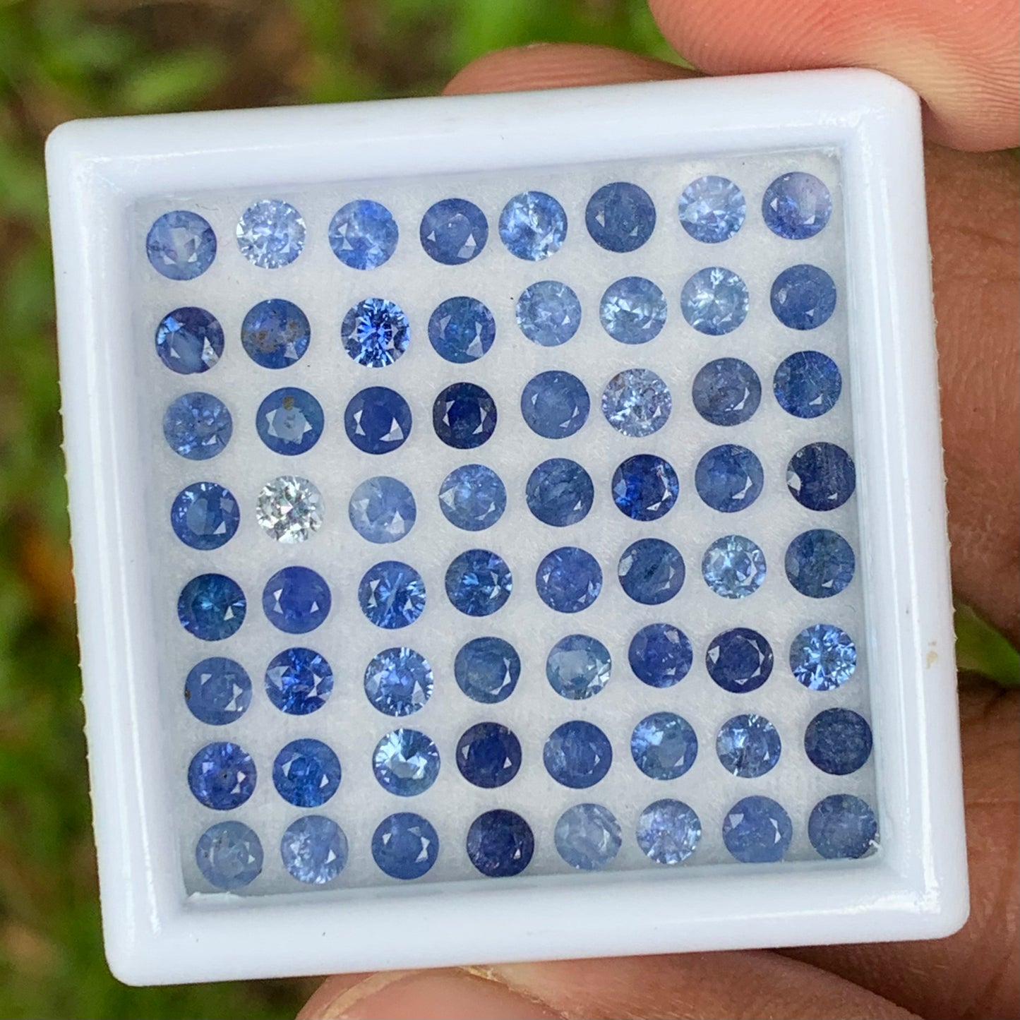 Blue Sapphire 3 mm Rounds 8.51 Ct Loose Gemstone Parcel of 64 Stones