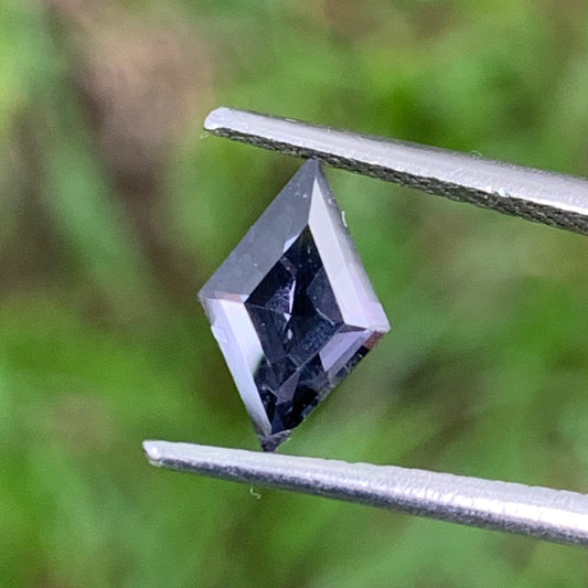 Spinel Kite Deep Purple 0.9 Ct Natural Loose Gemstone For Jewelry