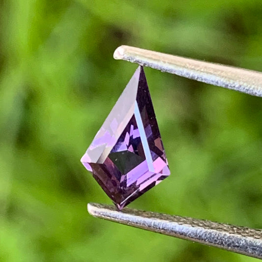 Purple / lavender Spinel Kite 0.90 Ct Loose Gemstone From Sri Lanka