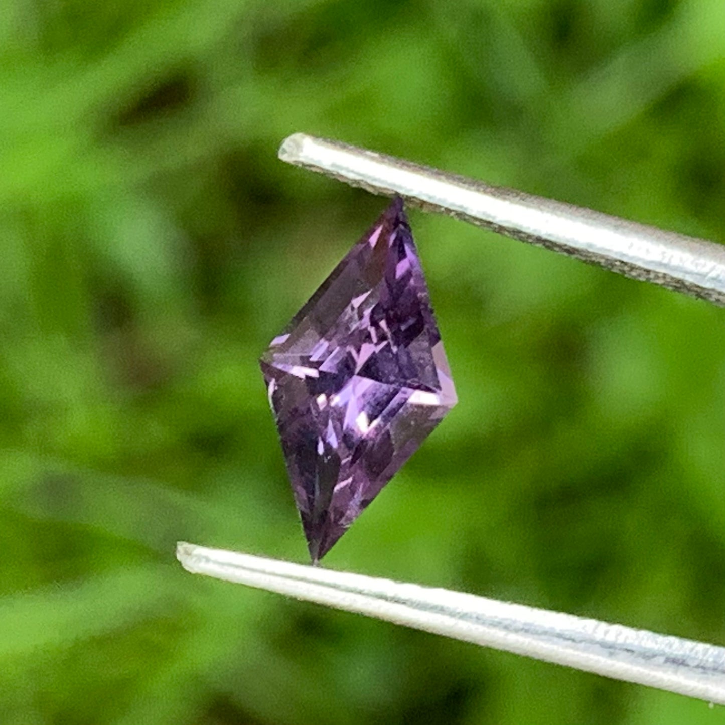 Purple Spinel Lozenge 0.90 Ct Loose Gemstone From Sri Lanka