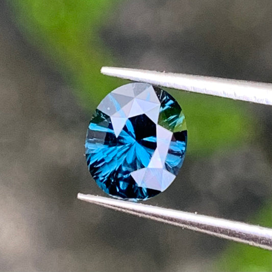 Teal Blue Spinel Fantasy / Concave Cut Oval 0.85 Ct Natural Loose Gemstone For Jewelry Making