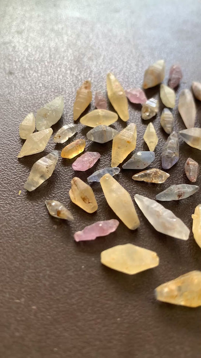 Unheated Sapphire Crystal Parcel 106.11 Ct / 56 Natural Loose Gemstones For Collectors & Jewelry 💎✨